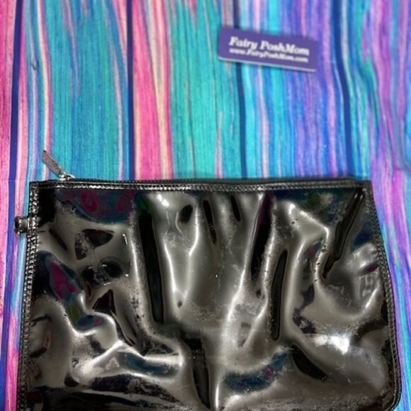 Chanel Patent Leather Chain Tote  and Pouch– “Pancing Triple Coco Mark” – Black - Picture 3 of 12